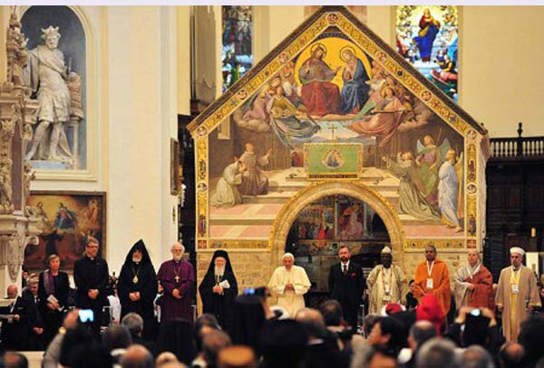 Assisi Interfaith Meeting 2011 - voodoo 03